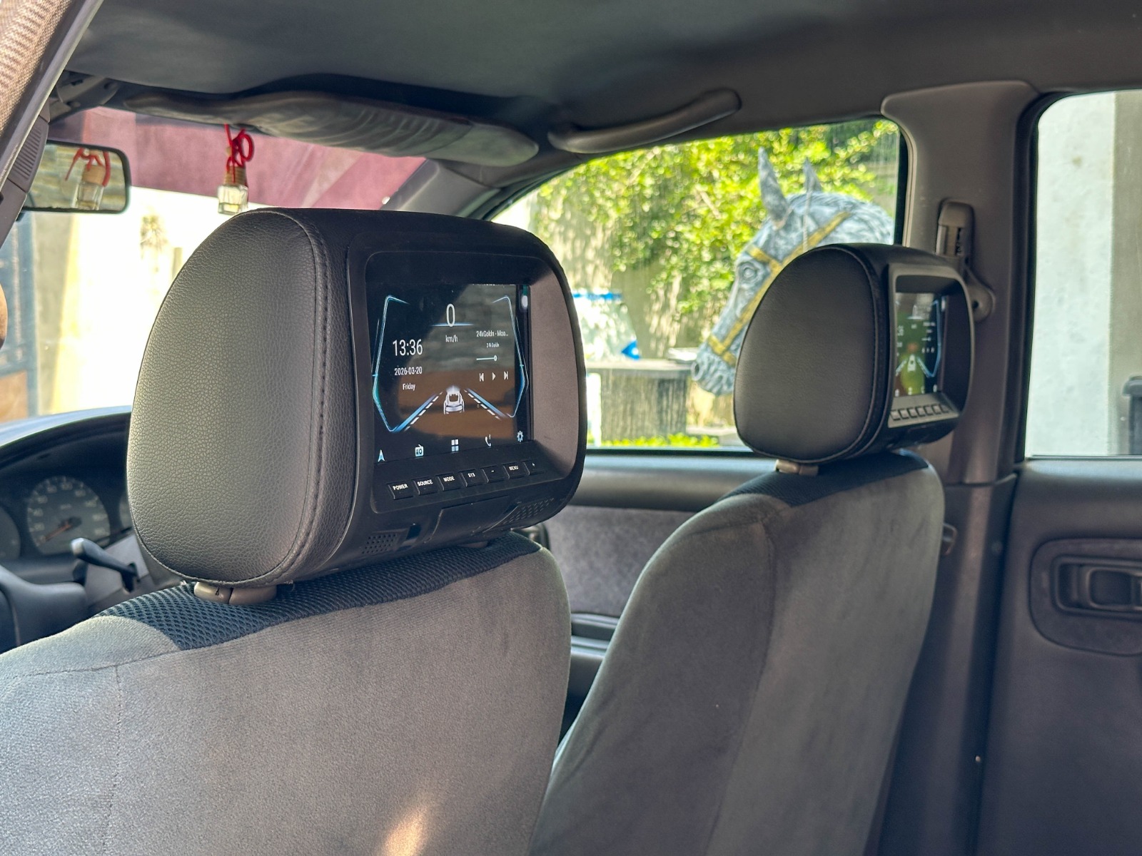 Advertisement image 4