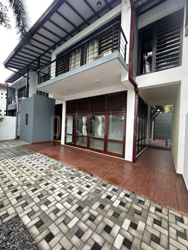 House for Sale in Nugegoda ads-image-1