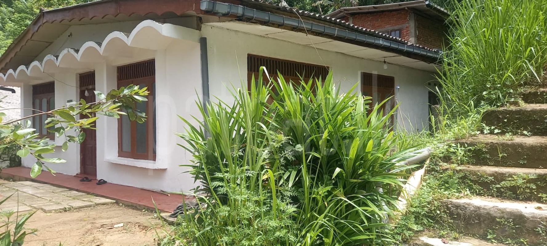 House for Sale in Wattegama