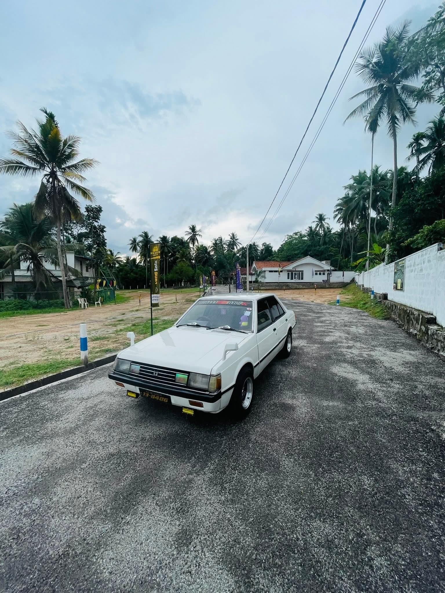 Mitsubishi Lancer 1982 - Used Car sale in Sri Lanka - patpat.lk