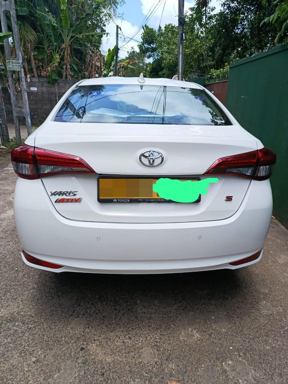 Toyota Yaris Ativ 2019 - Used Car sale in Sri Lanka - patpat.lk