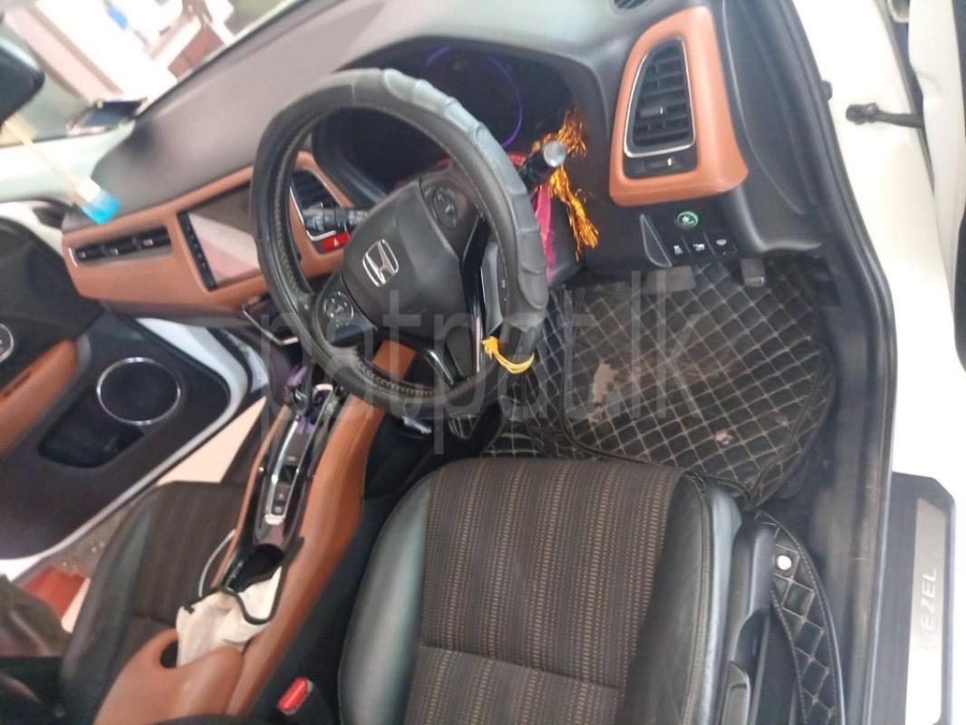 Advertisement image 4