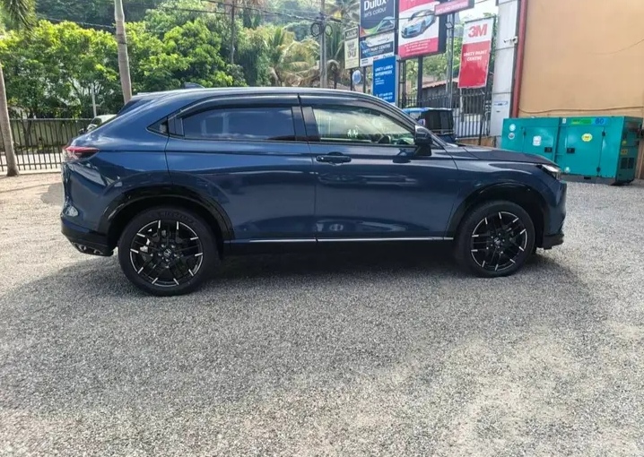 Honda Vezel 2023 - Reconditioned SUV sale in Sri Lanka - patpat.lk