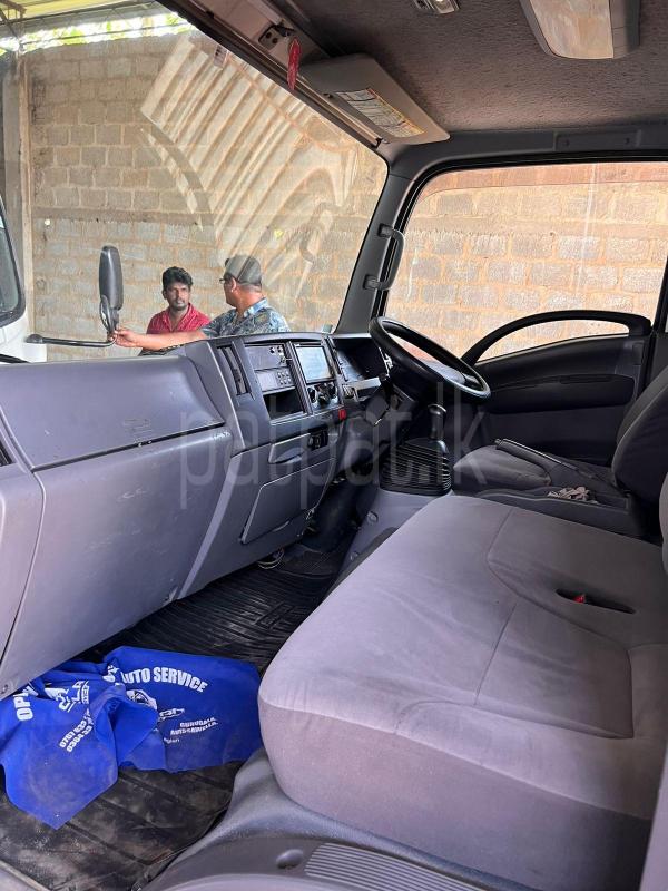 Advertisement image 4