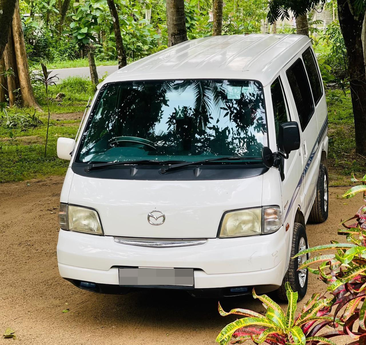Mazda Bongo 2001 - Used Van sale in Sri Lanka - patpat.lk