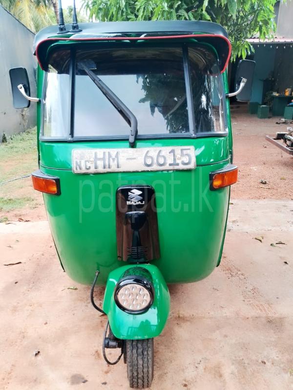 Bajaj Three Wheel 2003 ads-image-1