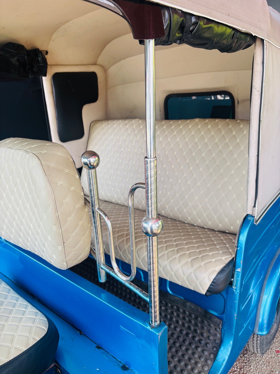 Bajaj Three Wheel 2014 - Used Three wheeler sale in Sri Lanka - patpat.lk