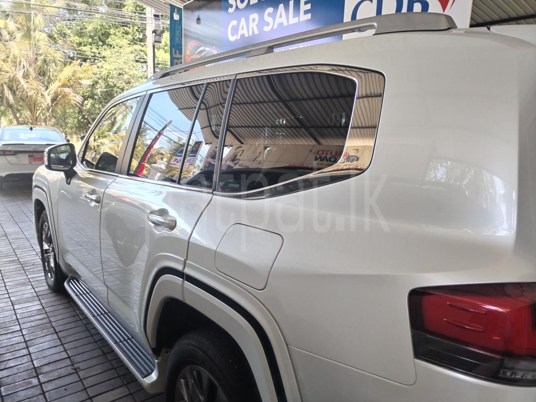 Toyota Land Cruiser 2024 - Used SUV sale in Sri Lanka - patpat.lk