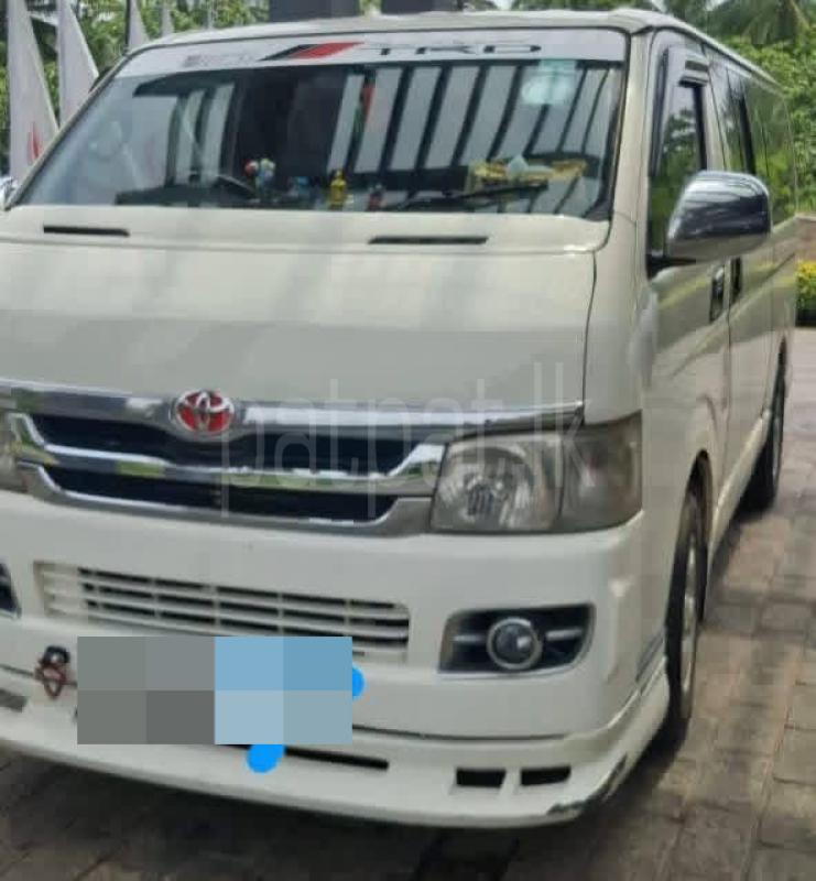 Toyota Hiace 2005 - භාවිතා කරන ලද වෑන් රථය sale in Sri Lanka - patpat.lk