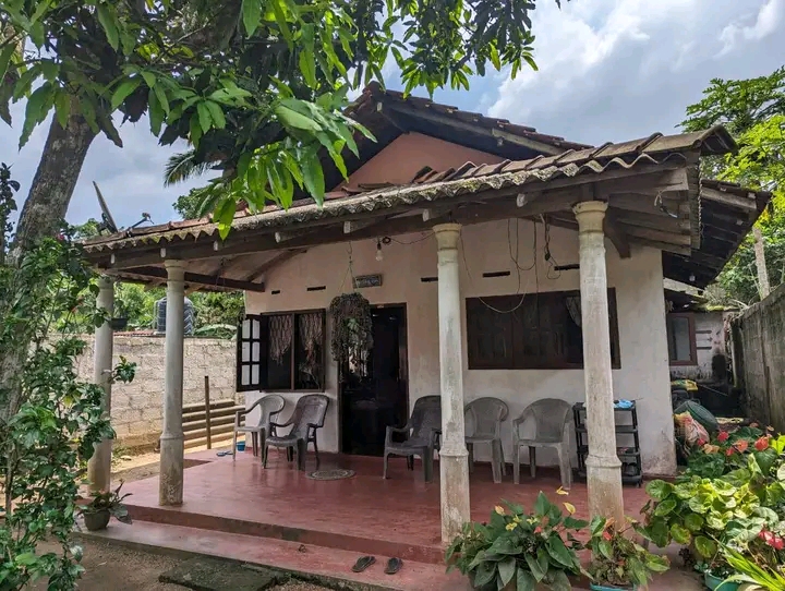 House for Sale in Minuwangoda