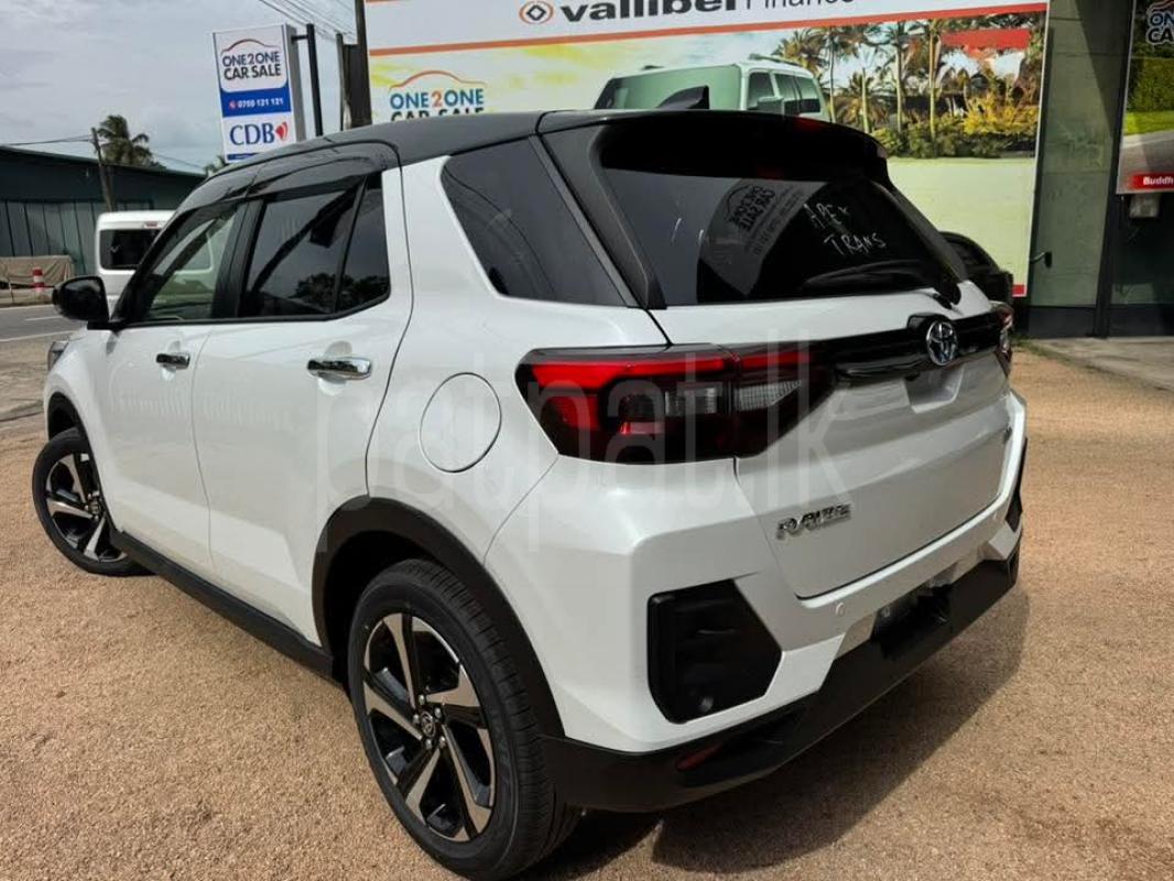 Advertisement image 2