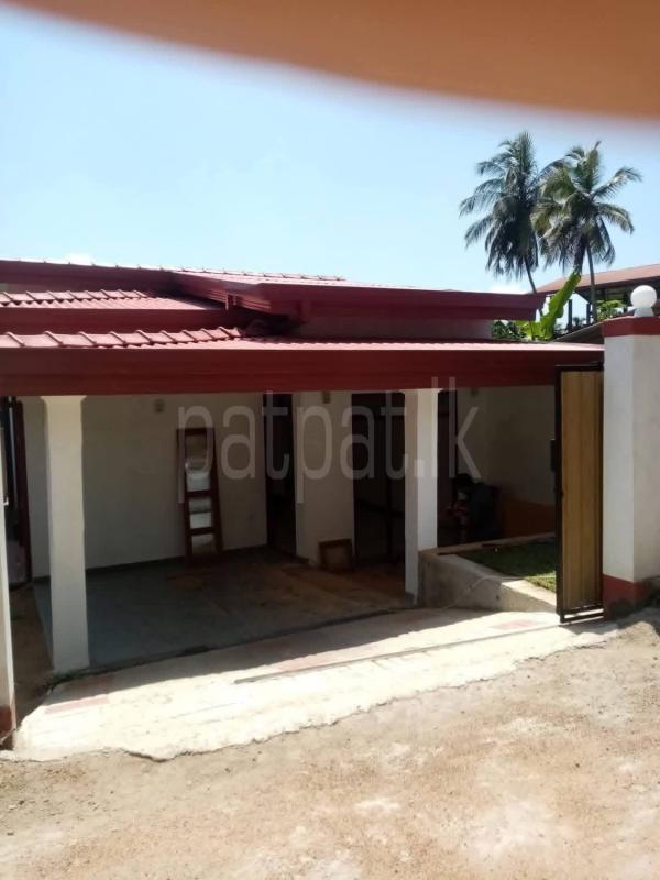 House for Sale in Delgoda ads-image-1