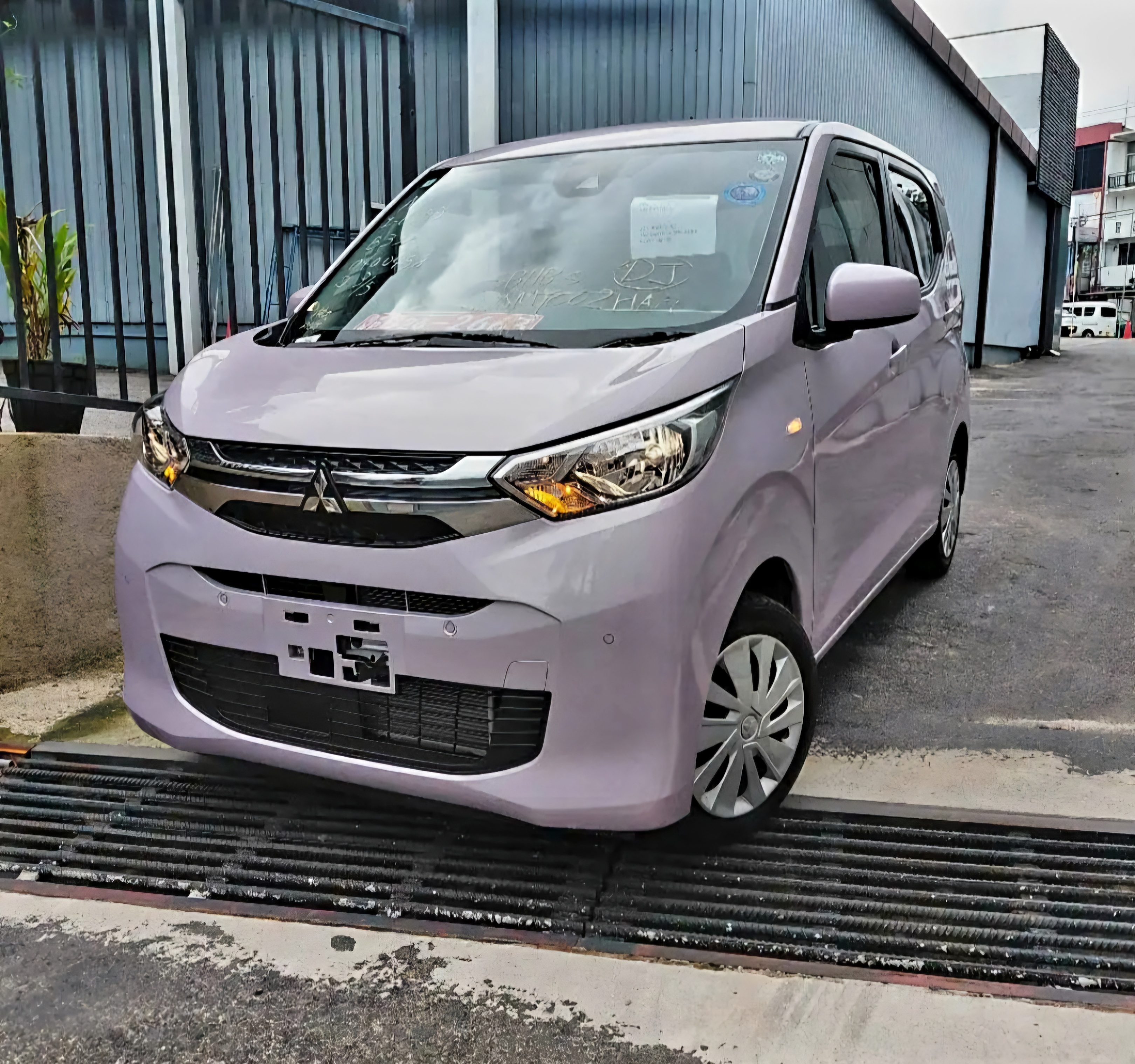 Mitsubishi eK 2023 - Reconditioned Car sale in Sri Lanka - patpat.lk