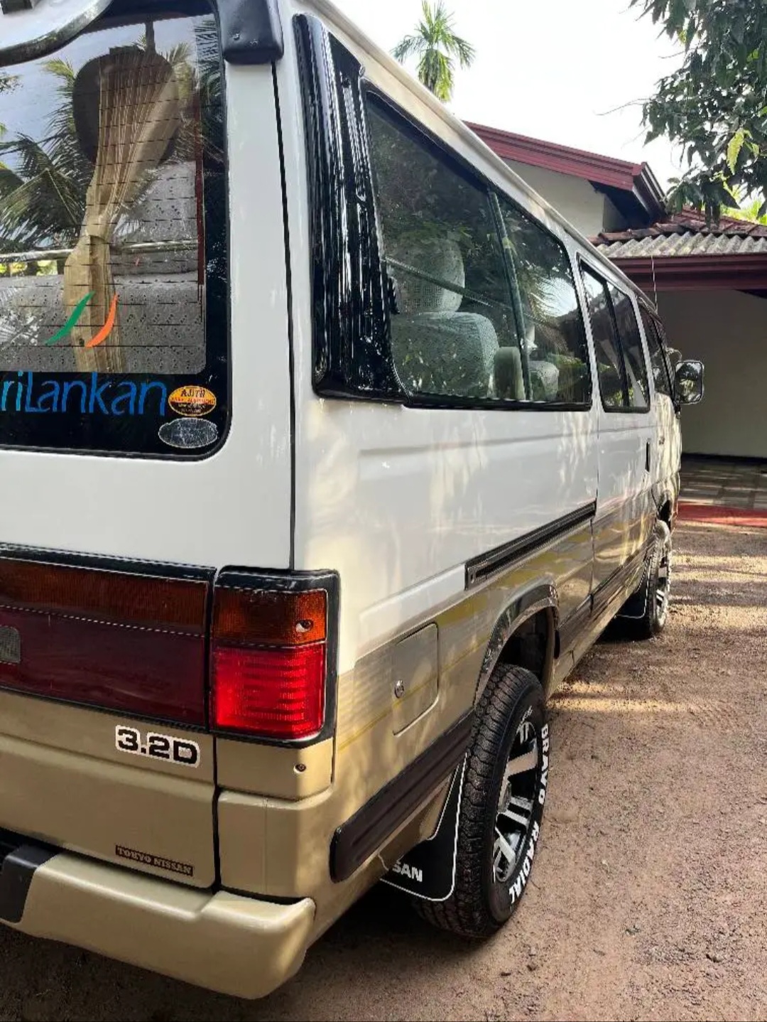 Nissan Caravan 1999 - Used Van sale in Sri Lanka - patpat.lk