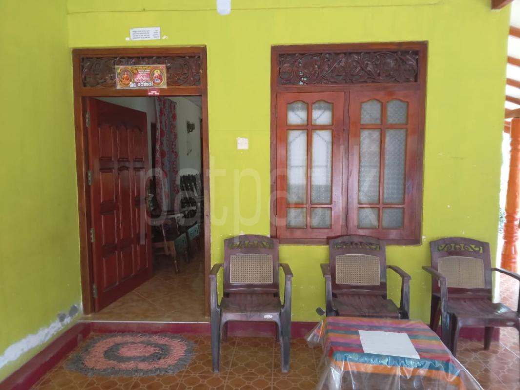 House for Sale in Aparekka ads-image-1