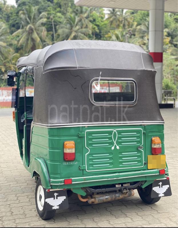 Bajaj Three Wheel 2011 - பயன்படுத்தப்பட்டது முச்சக்கர வண்டி sale in Sri Lanka - patpat.lk