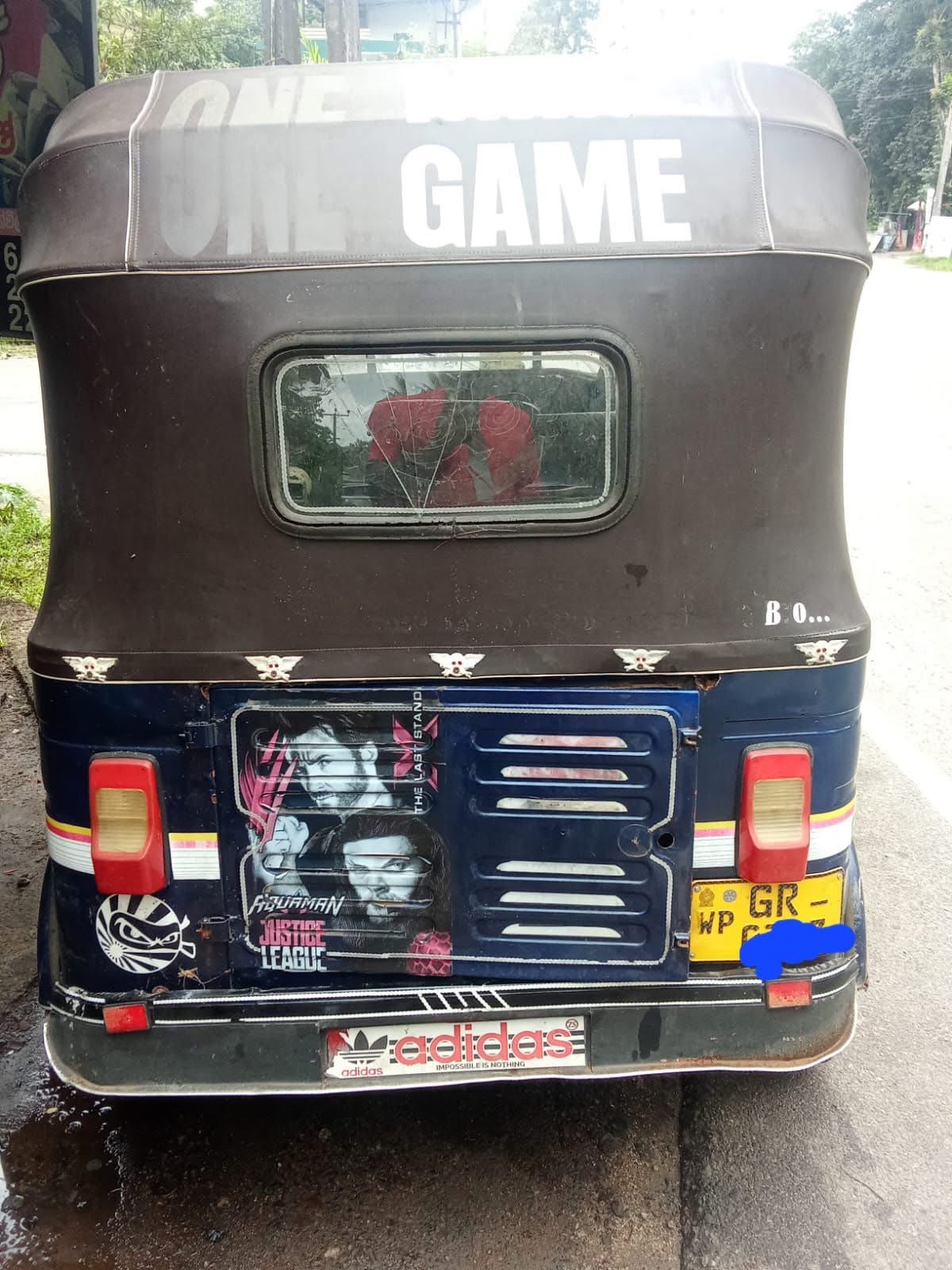 Bajaj 2 stroke 2003 - பயன்படுத்தப்பட்டது முச்சக்கர வண்டி sale in Sri Lanka - patpat.lk