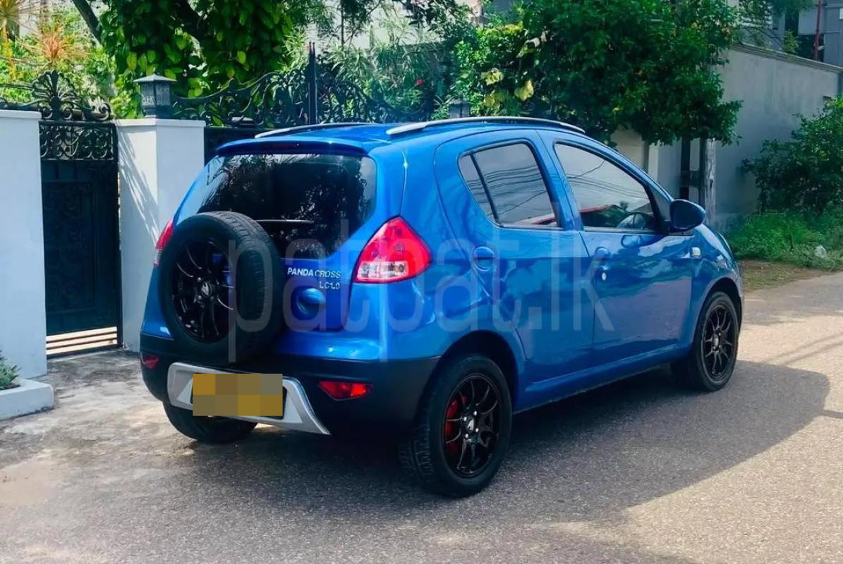 Micro Panda Cross 2018 - பயன்படுத்தப்பட்டது கார் sale in Sri Lanka - patpat.lk
