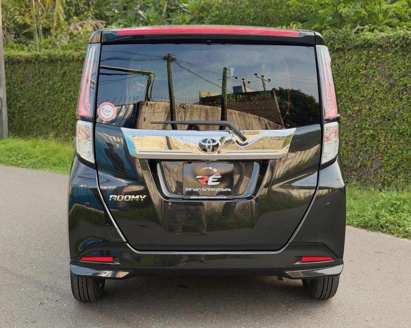 Toyota Roomy 2024 - சான்றளிக்கப்பட்டது வேன் sale in Sri Lanka - patpat.lk