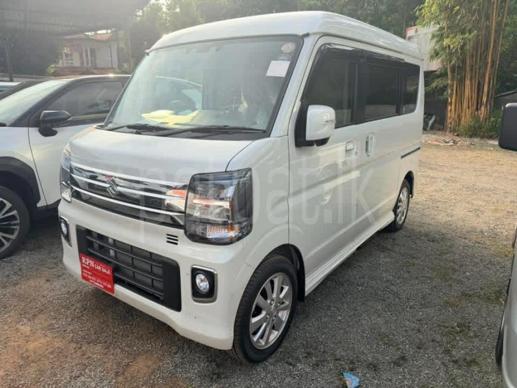 Advertisement image 1