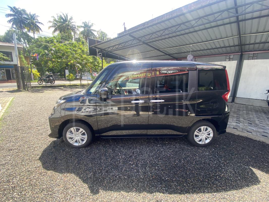 Toyota Roomy 2024 - சான்றளிக்கப்பட்டது கார் sale in Sri Lanka - patpat.lk