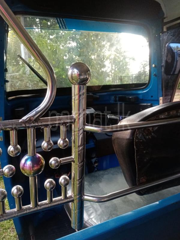 Advertisement image 3