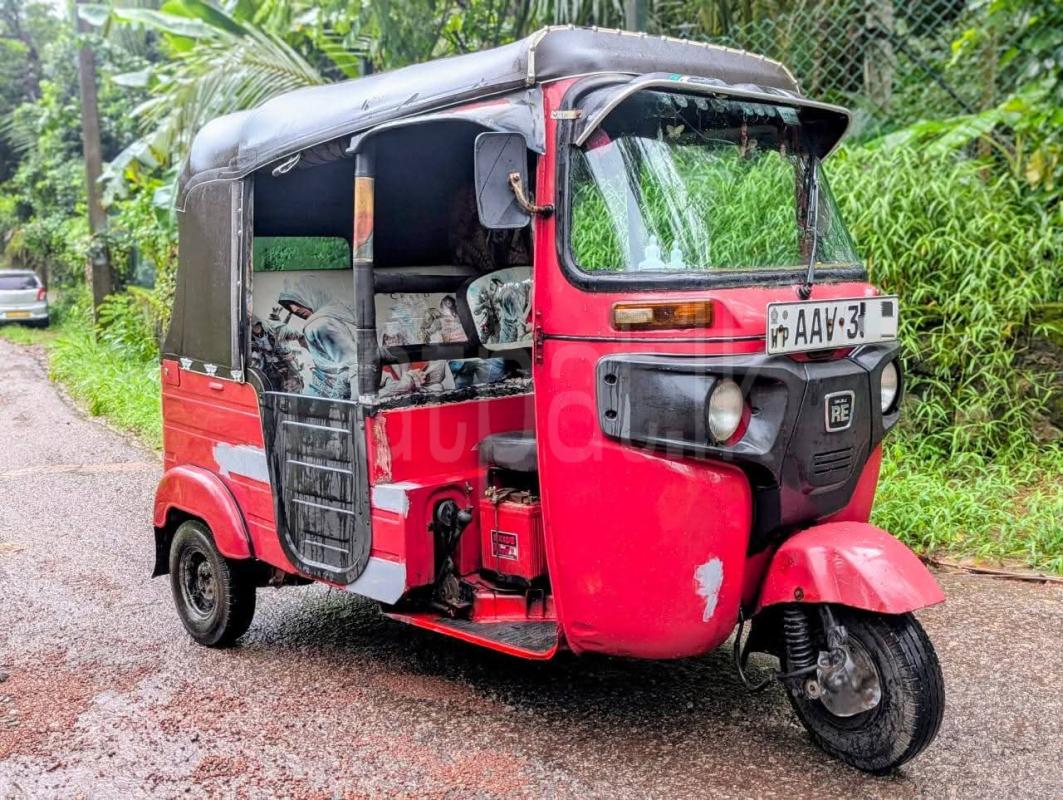 Bajaj 4 stroke 2015 - Used Three wheeler sale in Sri Lanka - patpat.lk