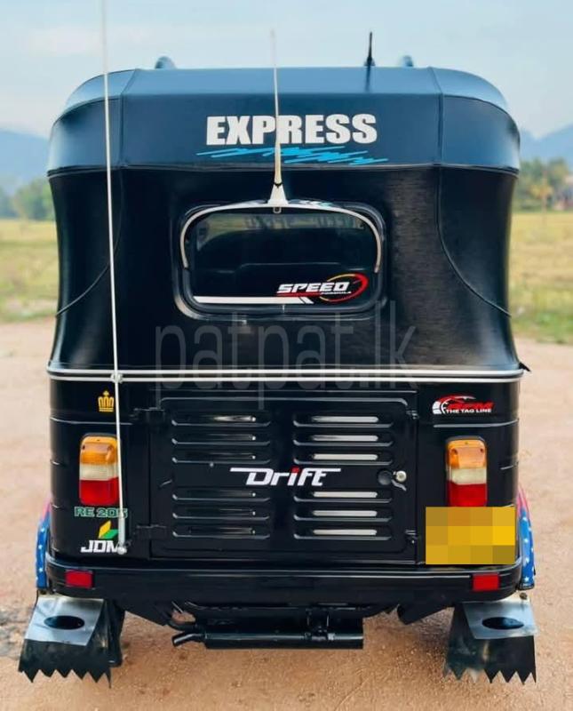 Bajaj Three Wheel 2011 - Used Three wheeler sale in Sri Lanka - patpat.lk