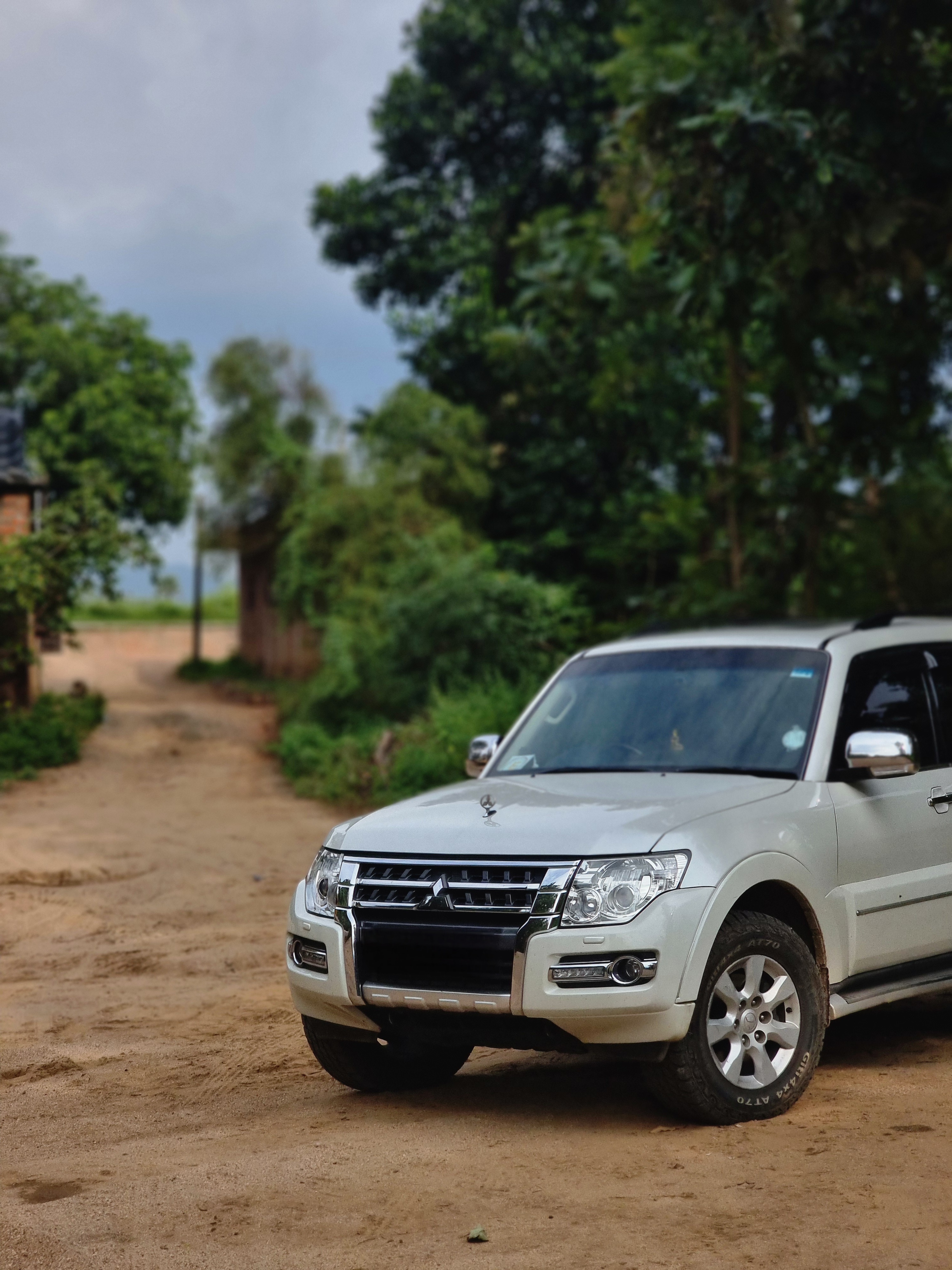 Mitsubishi Montero 2015 - Used SUV sale in Sri Lanka - patpat.lk