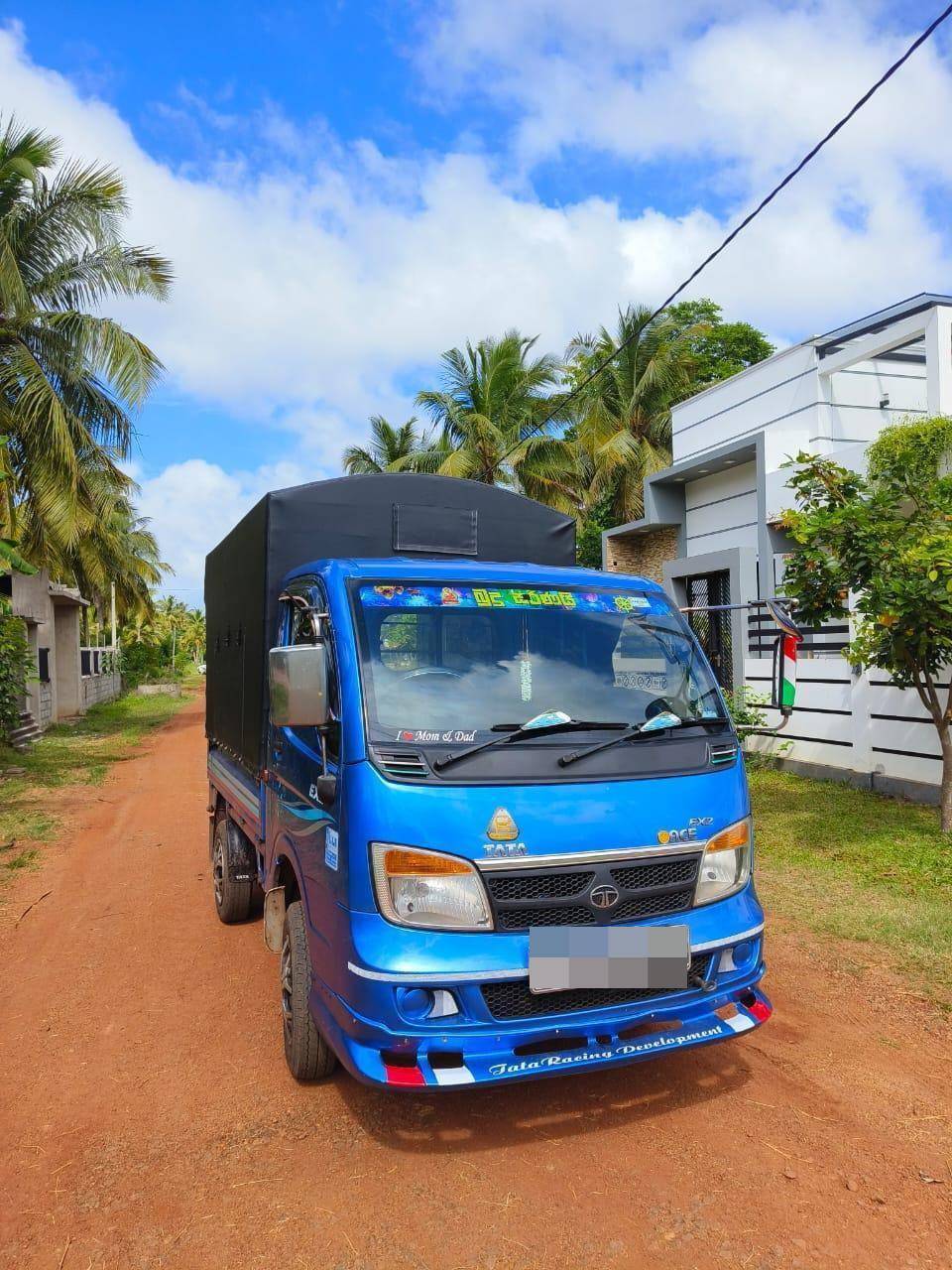 Tata Super Ace 2015 - பயன்படுத்தப்பட்டது டிரக் sale in Sri Lanka - patpat.lk