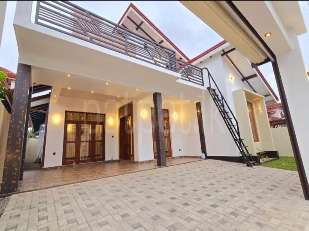 House for Sale in Negombo ads-image-1