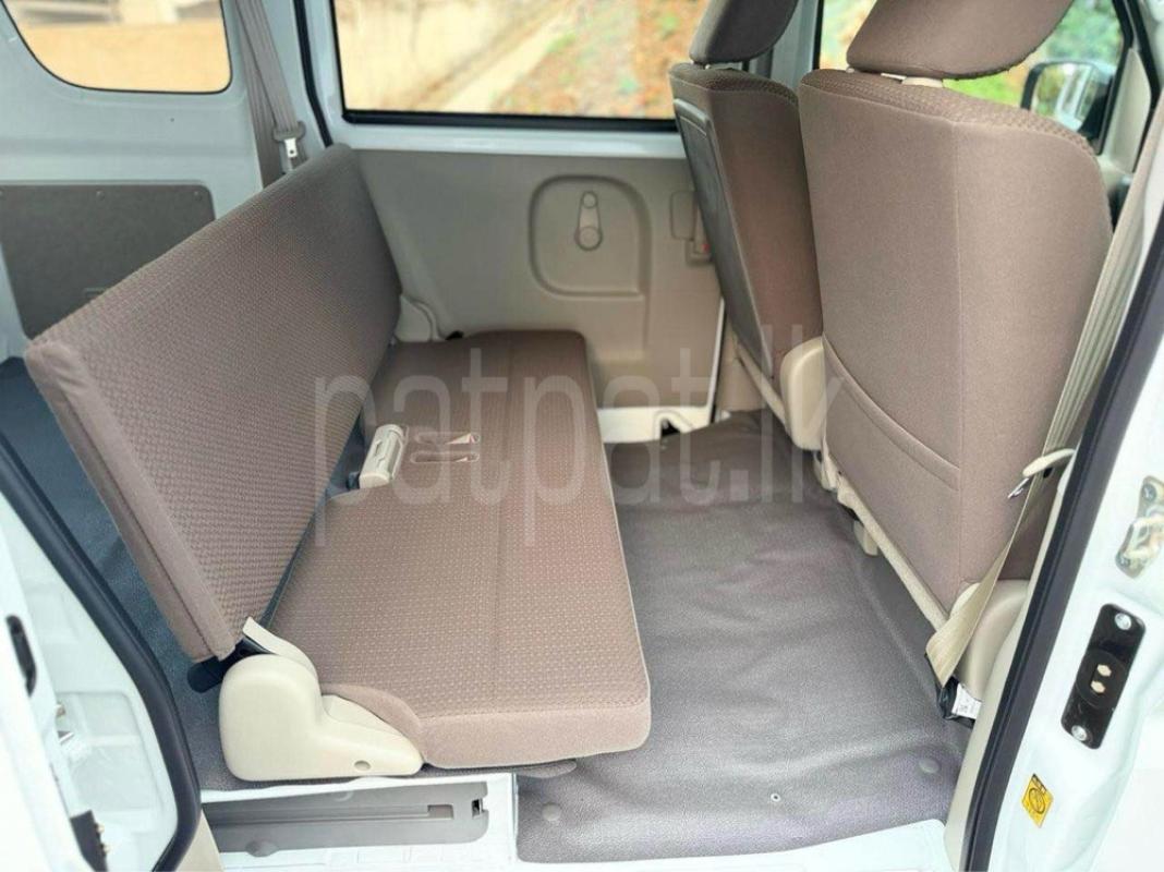 Advertisement image 5