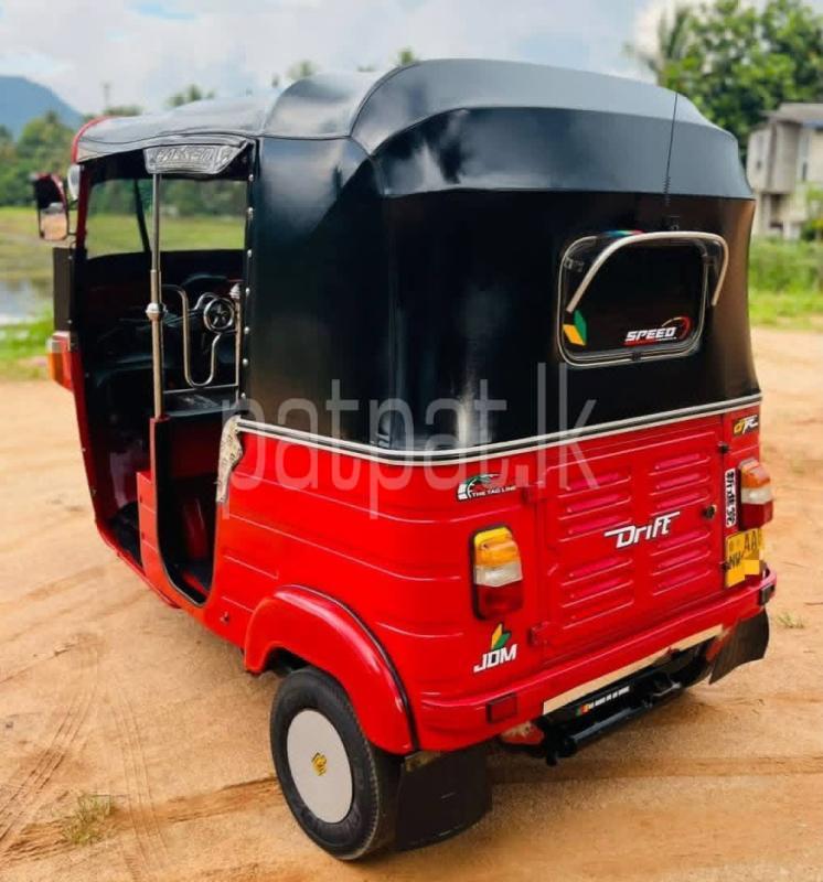 Bajaj 4 stroke 2012 - Used Three wheeler sale in Sri Lanka - patpat.lk