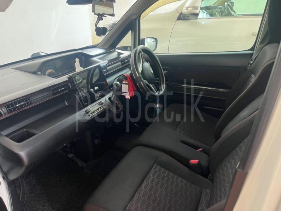 Advertisement image 5