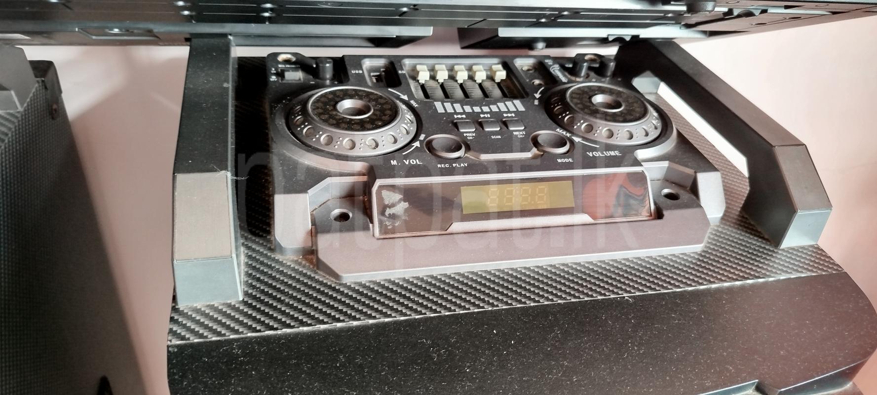 Advertisement image 5