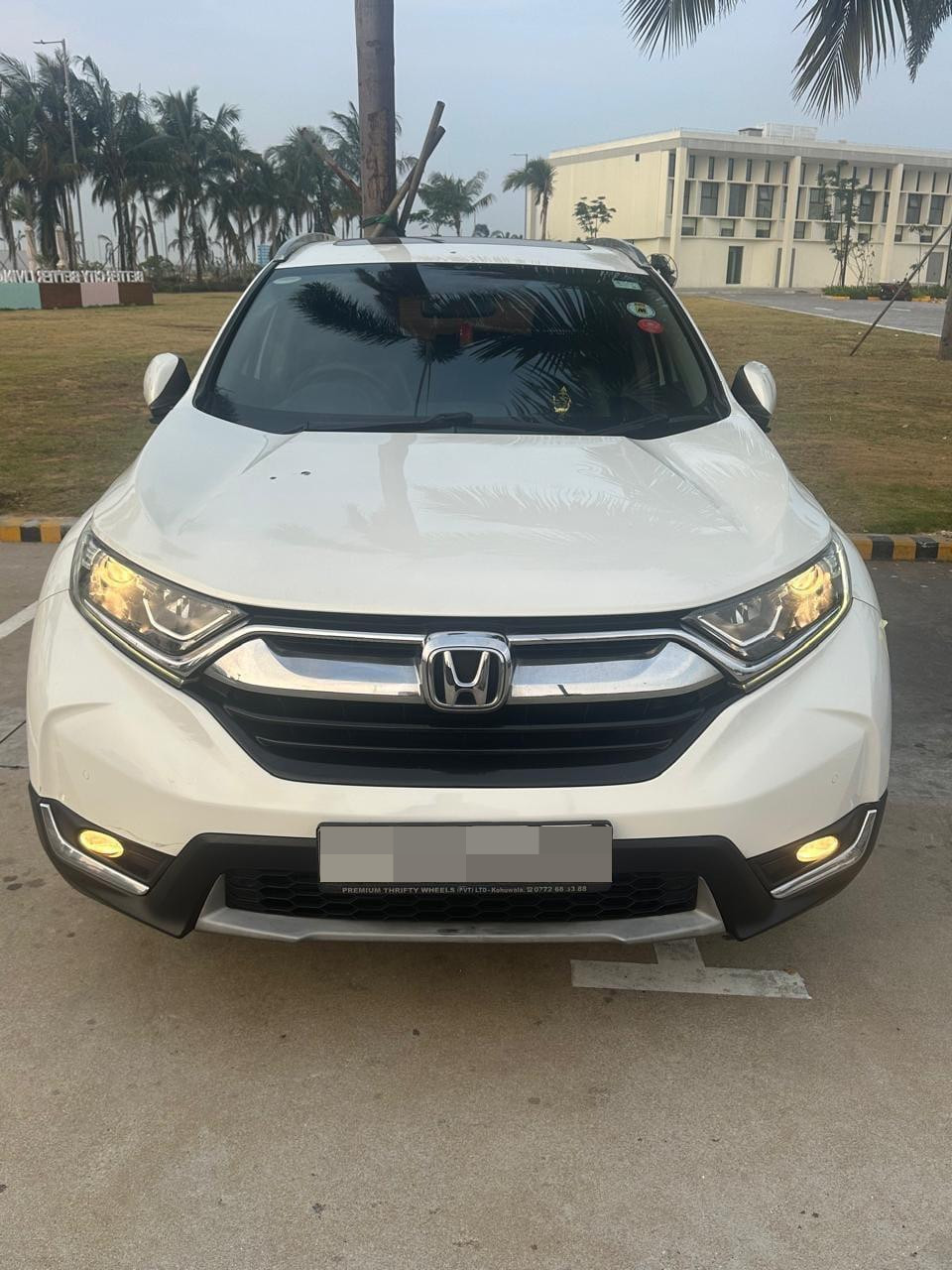 Honda CRV 2018 - பயன்படுத்தப்பட்டது SUV sale in Sri Lanka - patpat.lk