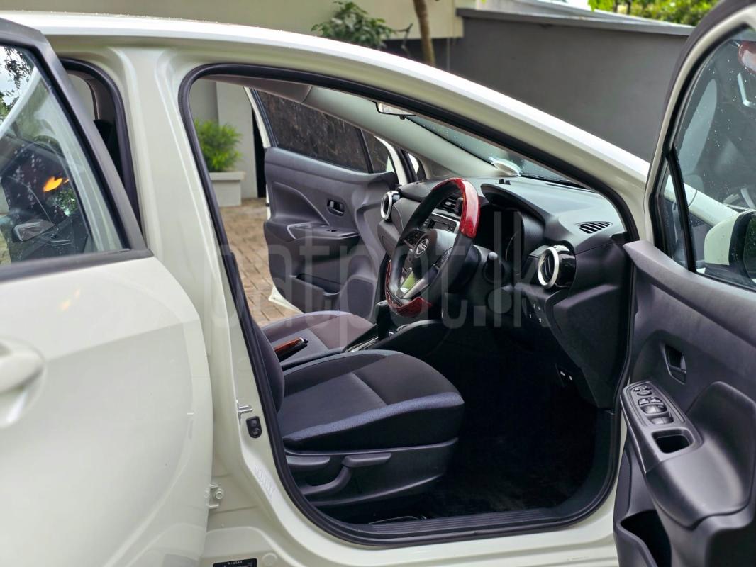 Nissan Almera 2025 - பயன்படுத்தப்பட்டது கார் sale in Sri Lanka - patpat.lk
