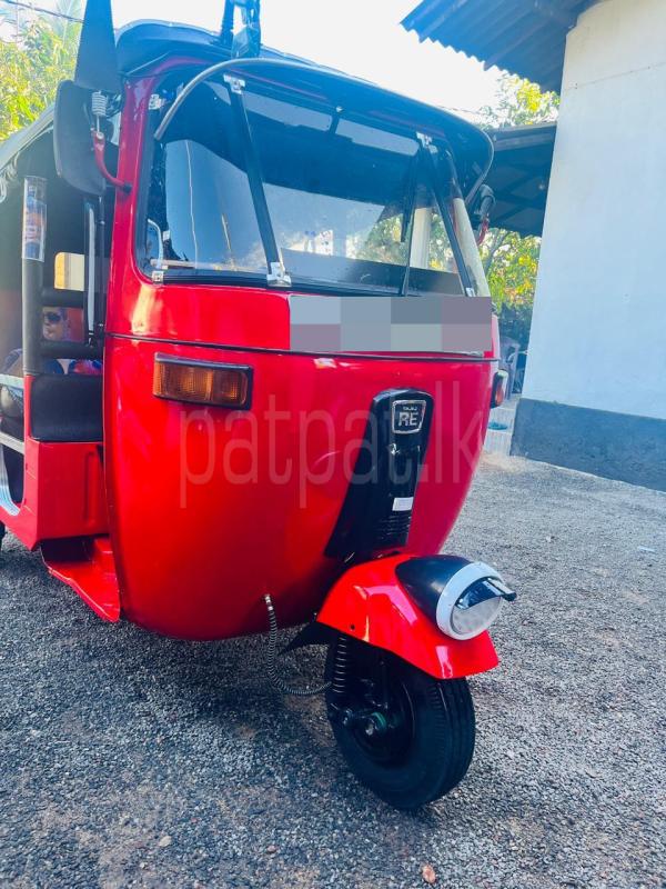 Bajaj Three Wheel 2006 - பயன்படுத்தப்பட்டது முச்சக்கர வண்டி sale in Sri Lanka - patpat.lk