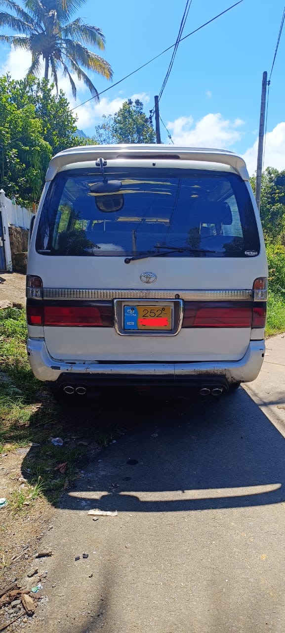 Toyota Hiace 1994 - Used Van sale in Sri Lanka - patpat.lk