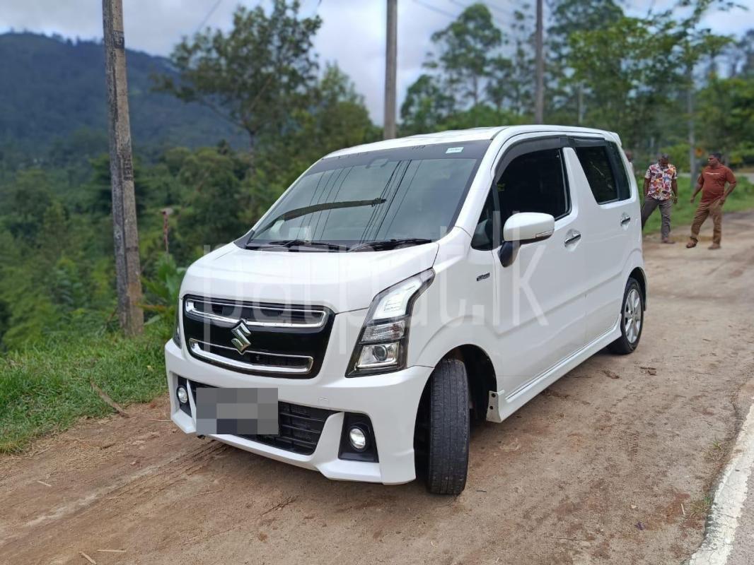 Suzuki Wagon R 2017 - භාවිතා කරන ලද කාර් sale in Sri Lanka - patpat.lk