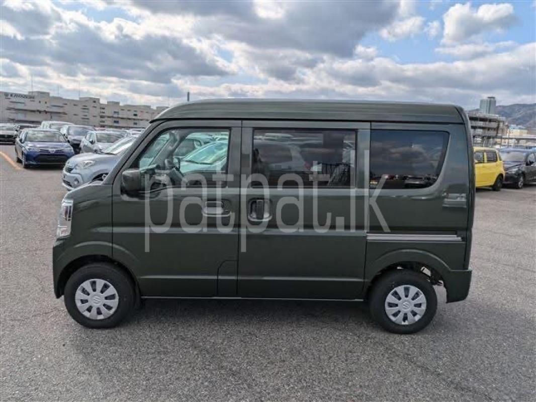 Advertisement image 3