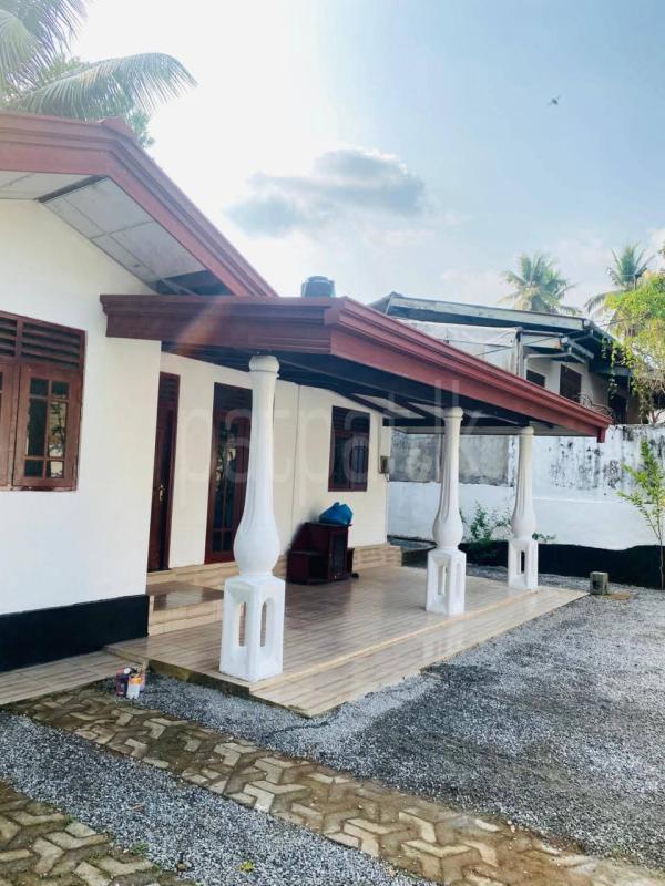 House for Sale in Delgoda ads-image-1