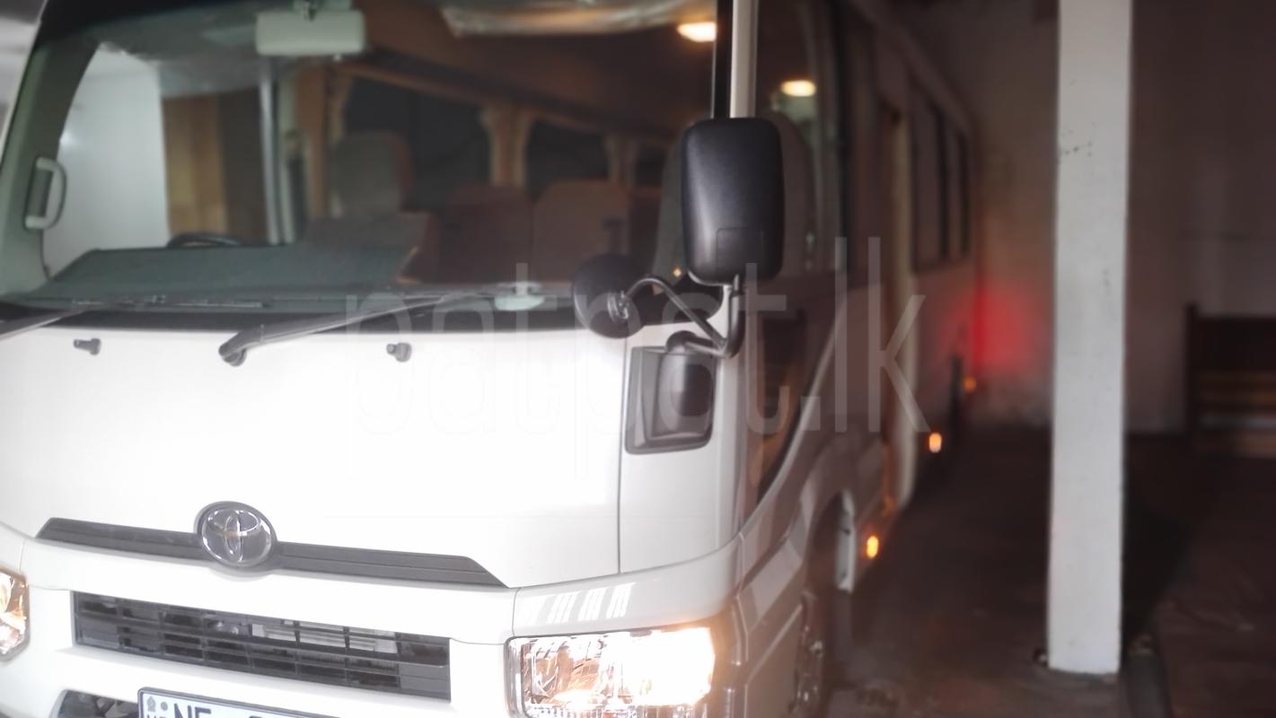 Toyota Coaster 2020 - பயன்படுத்தப்பட்டது பஸ் sale in Sri Lanka - patpat.lk