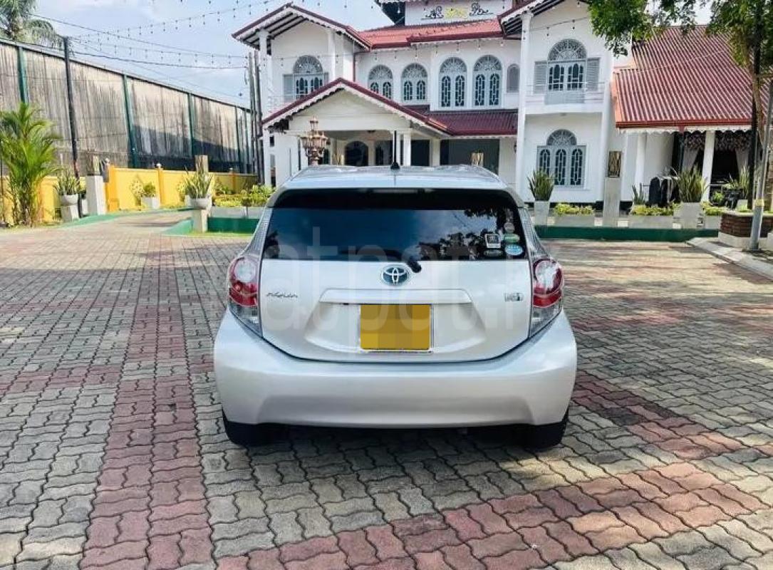 Toyota Aqua 2014 - Used Car sale in Sri Lanka - patpat.lk