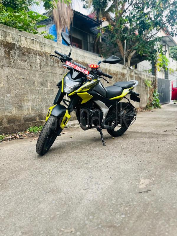 Bajaj Pulsar 2025 - Used Bike sale in Sri Lanka - patpat.lk