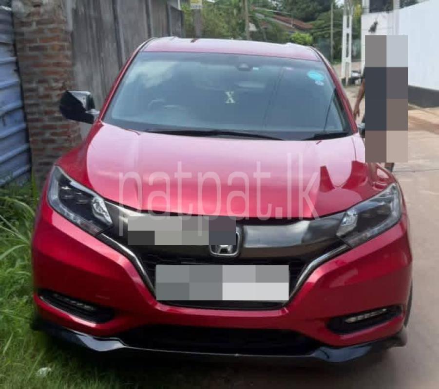 Honda Vezel 2017 - பயன்படுத்தப்பட்டது SUV sale in Sri Lanka - patpat.lk
