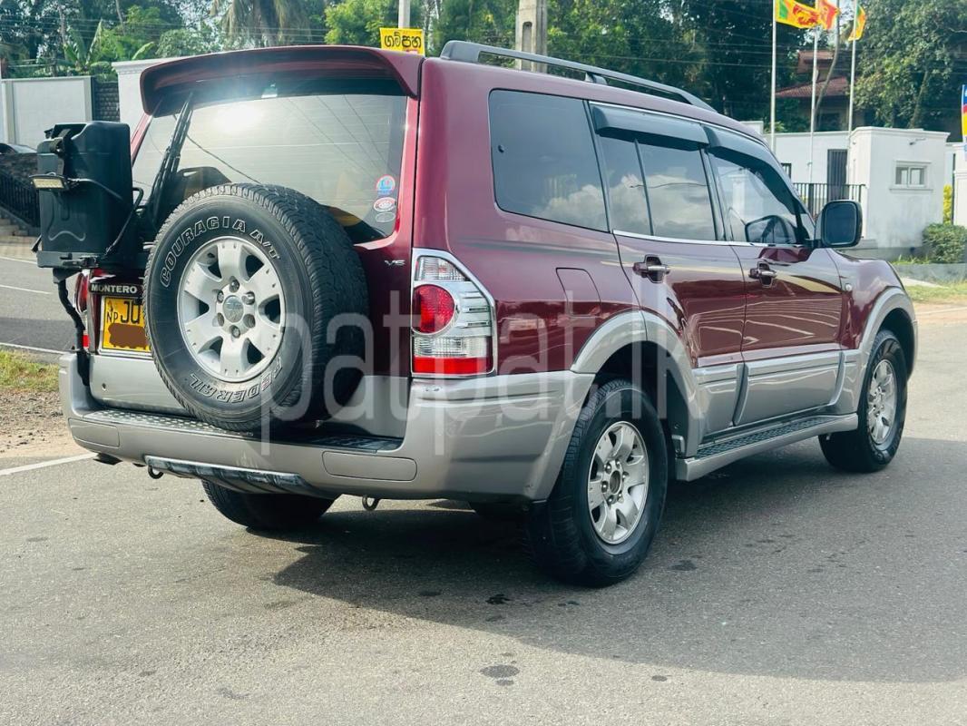 Advertisement image 6