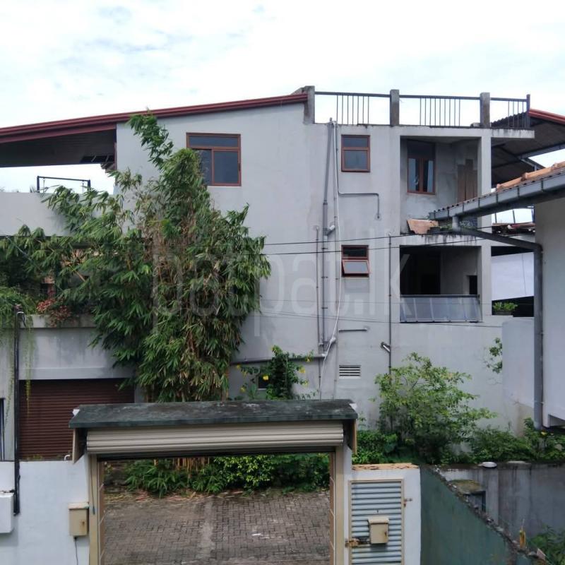 Advertisement image 3