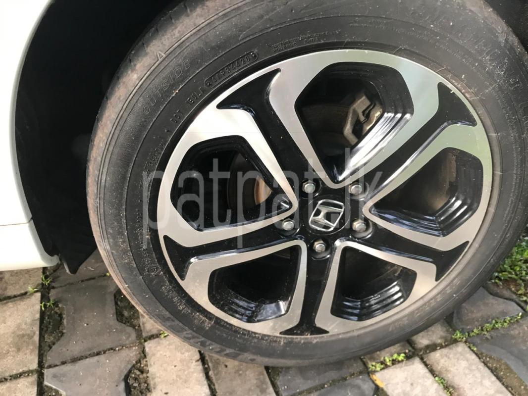 Advertisement image 6