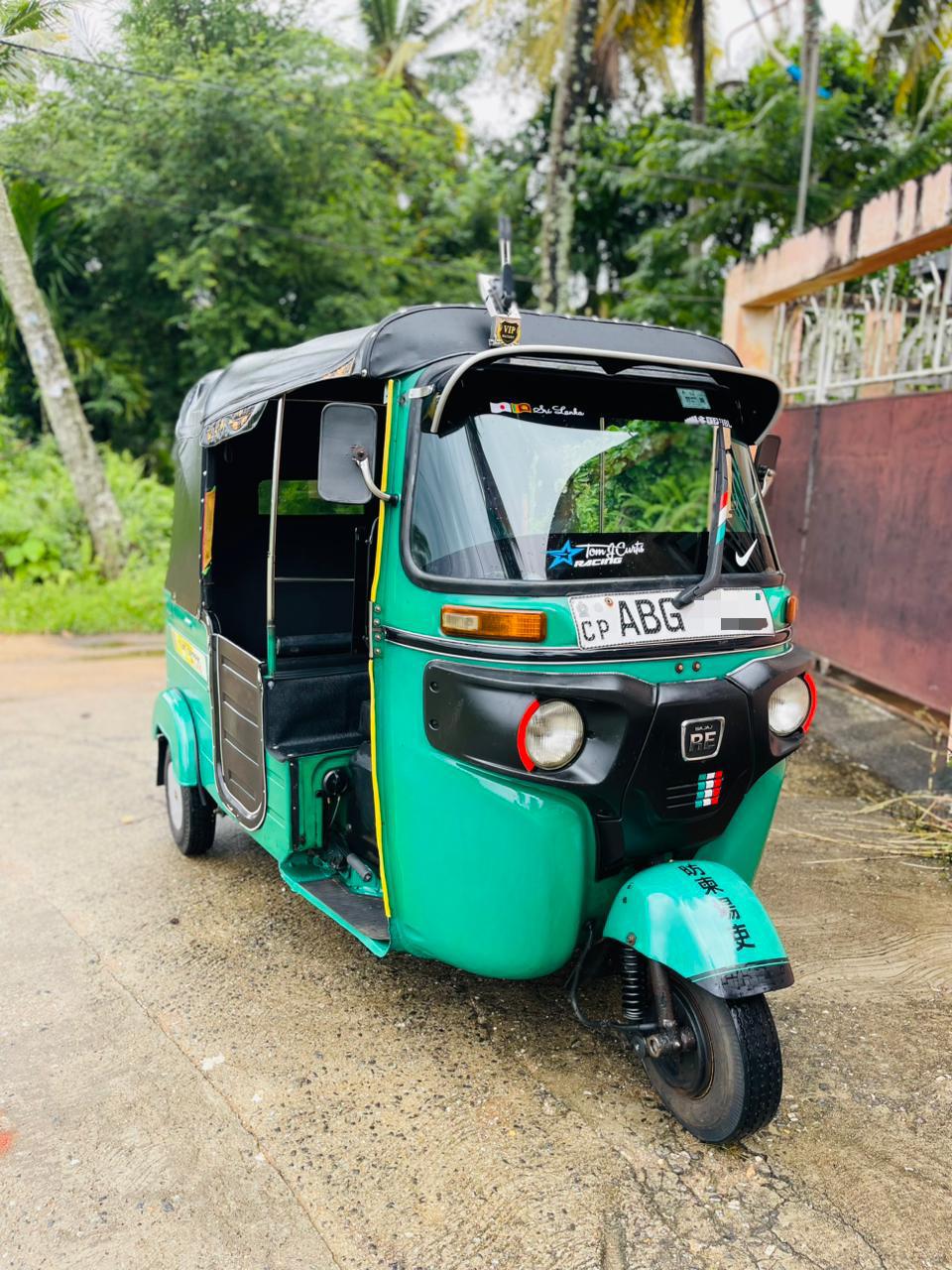 Bajaj Three Wheel 2011 - Used Three wheeler sale in Sri Lanka - patpat.lk